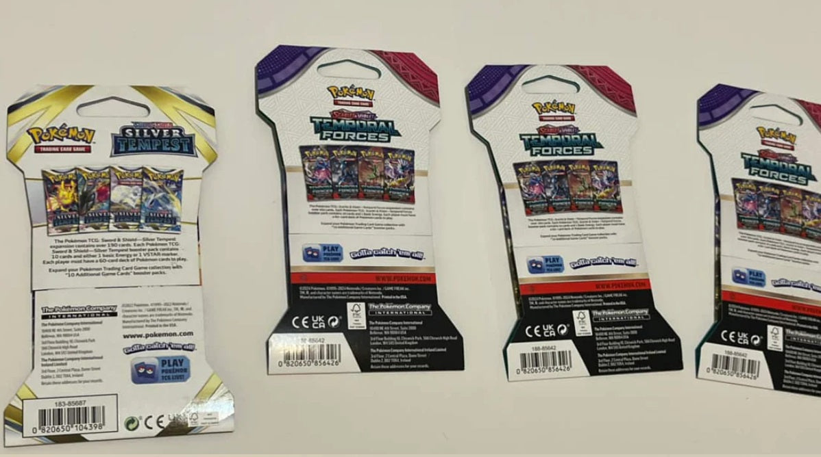 Pokémon TCG: Scarlet & Violet—Temporal Forces expansion, along with one booster pack from the Pokémon TCG: Scarlet & Violet—Paradox Rift expansion.