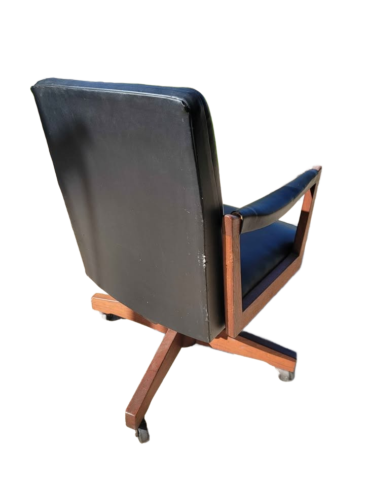 Vintage MCM Mid-Century Modern Gunlocke Walnut Executive Office Desk Chair Jens Risom Style