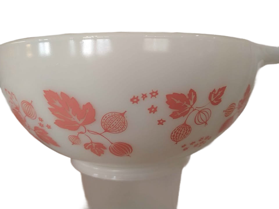 Vintage Pyrex Pink Gooseberry Cinderella Bowl Set 1957-1966