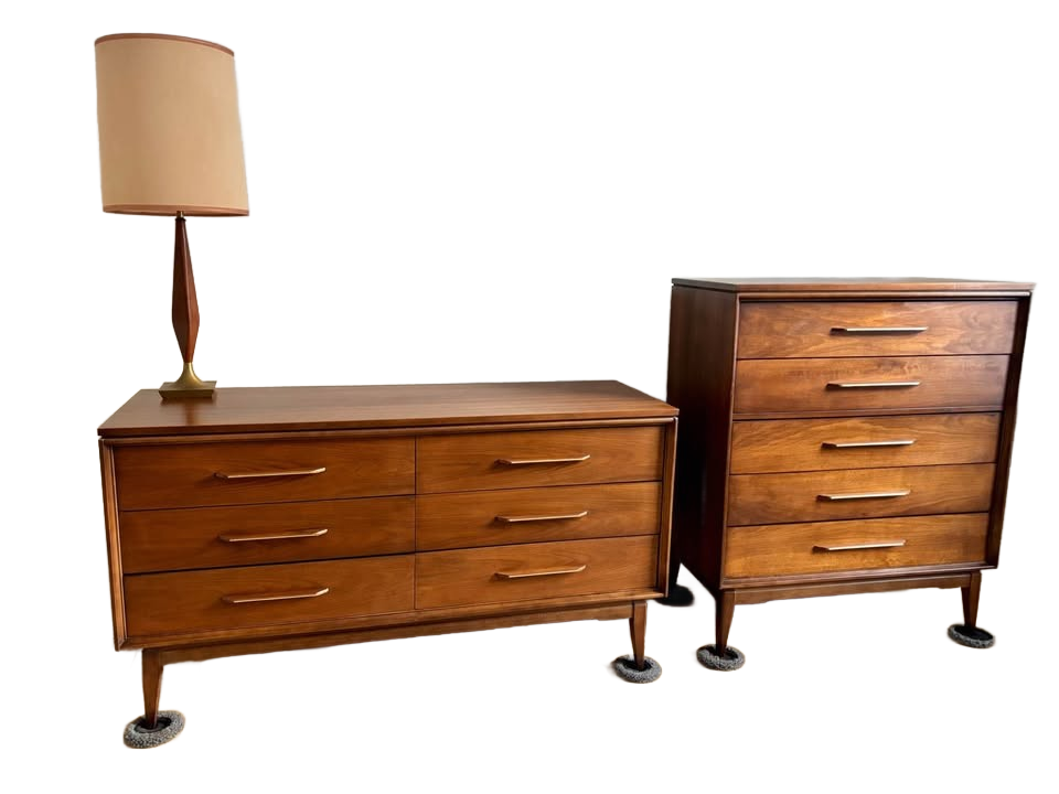 MCM “The Impact Collection” by Bassett Dresser/Credenza Set