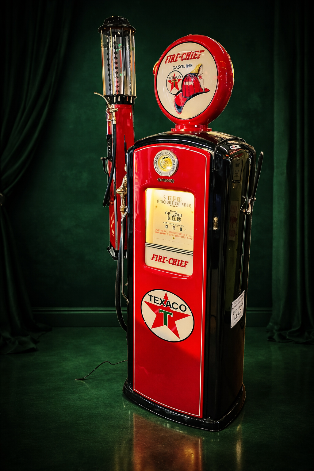Bennett 5 foot Gas pump