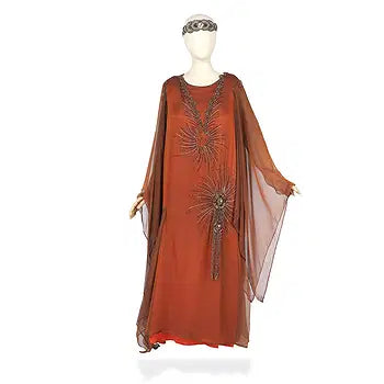 Victorian Dresses & Gowns