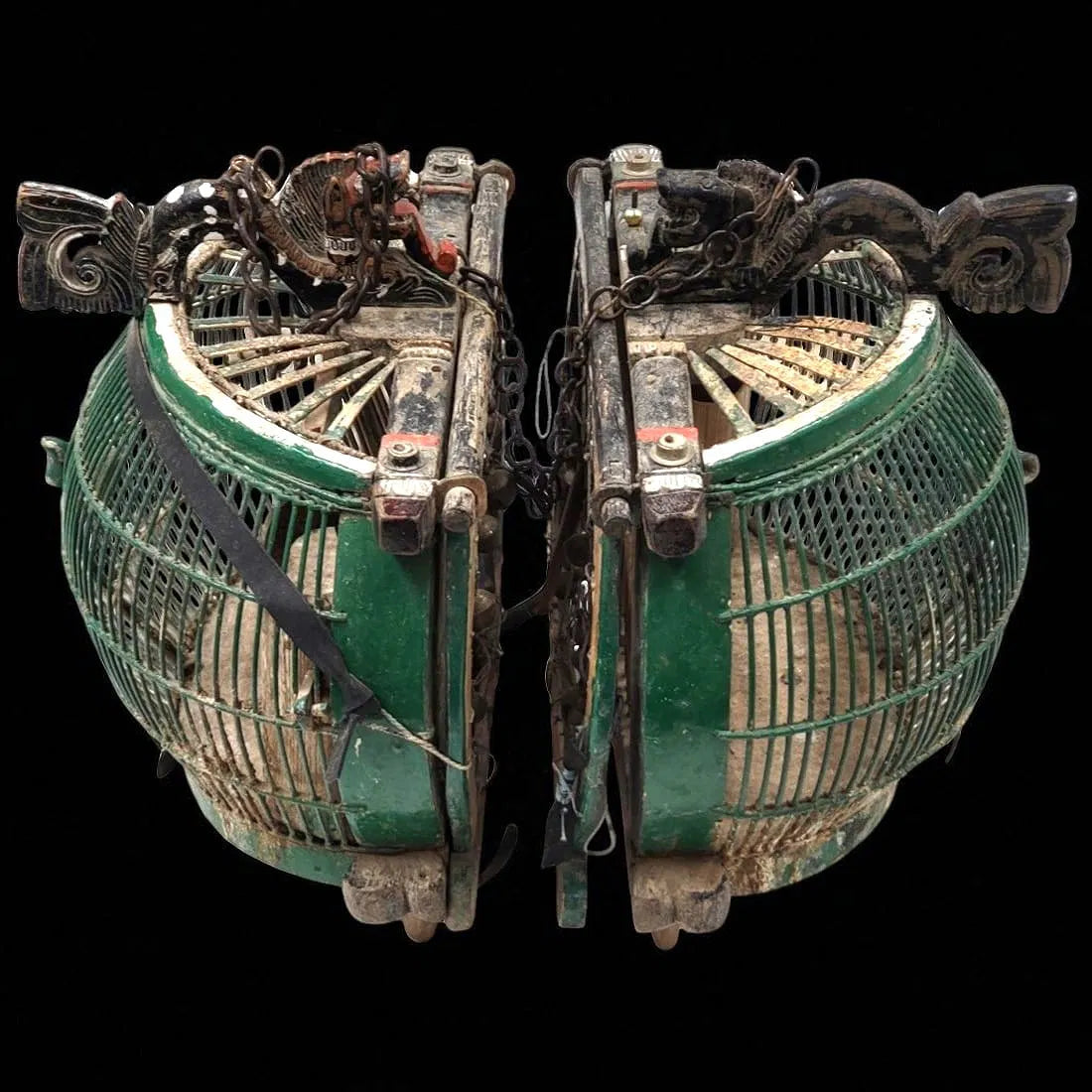 Southeast Asian - Vases & Garnitures