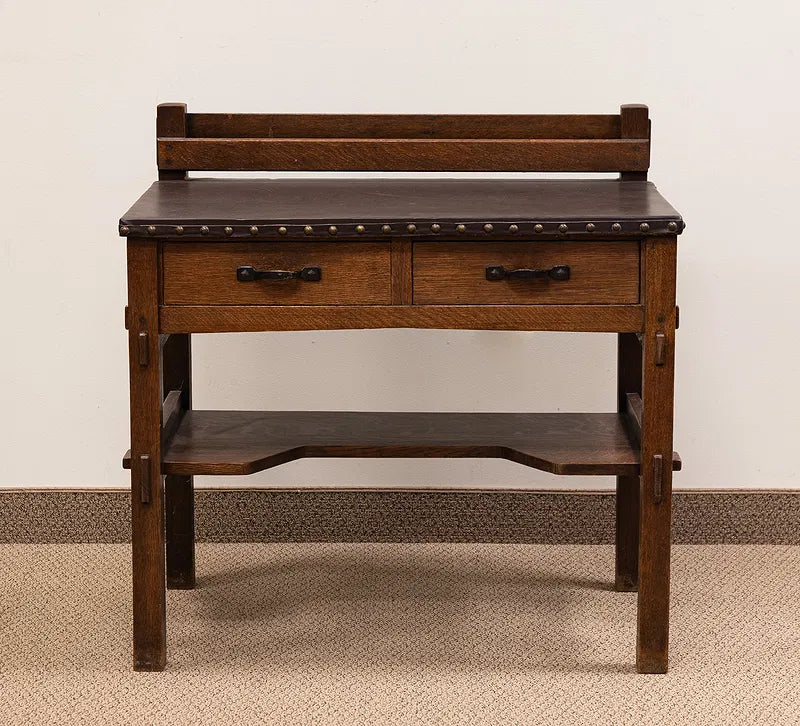 Desks & Writing Tables