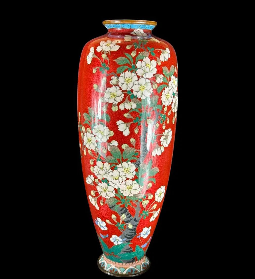 Japanese - Vases & Garnitures