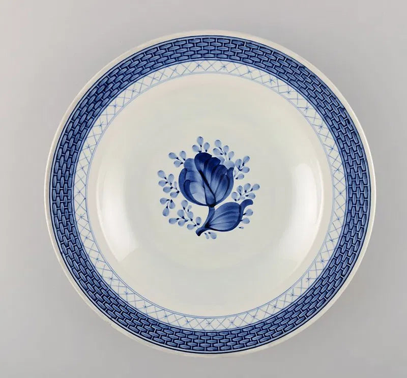 Dinnerware