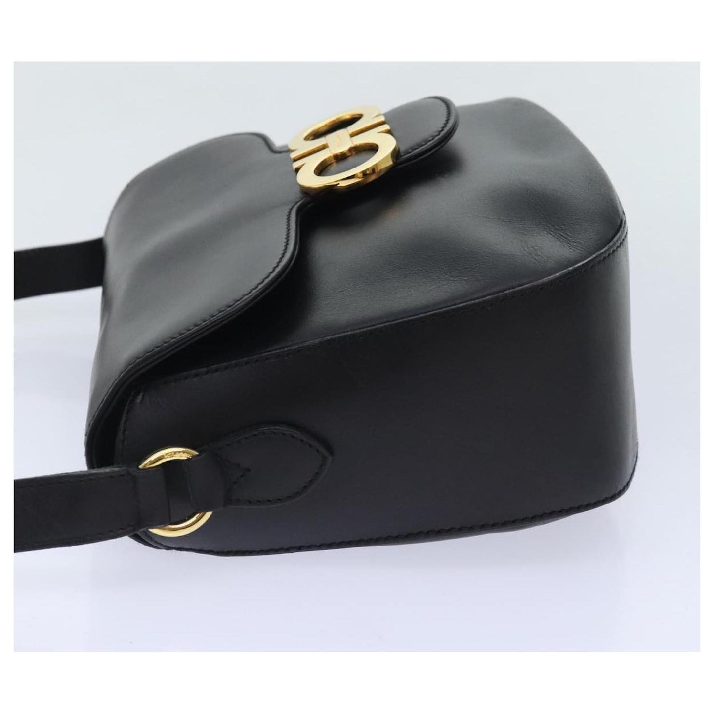 Salvatore Ferragamo Gancini Shoulder Bag Leather Black Gold Auth 91278 Golden