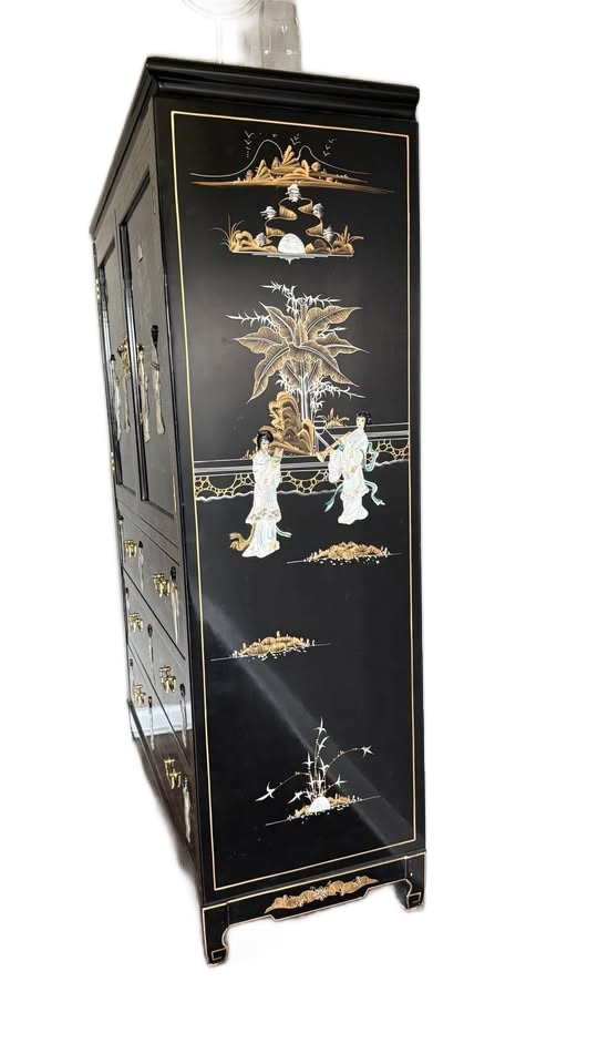 Elegant Asian Lacquer Cabinet with Mother-of-Pearl Inlay – Vintage Oriental Style