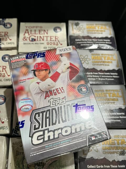 2022 Topps Stadium Club Chrome Baseball card blaster box