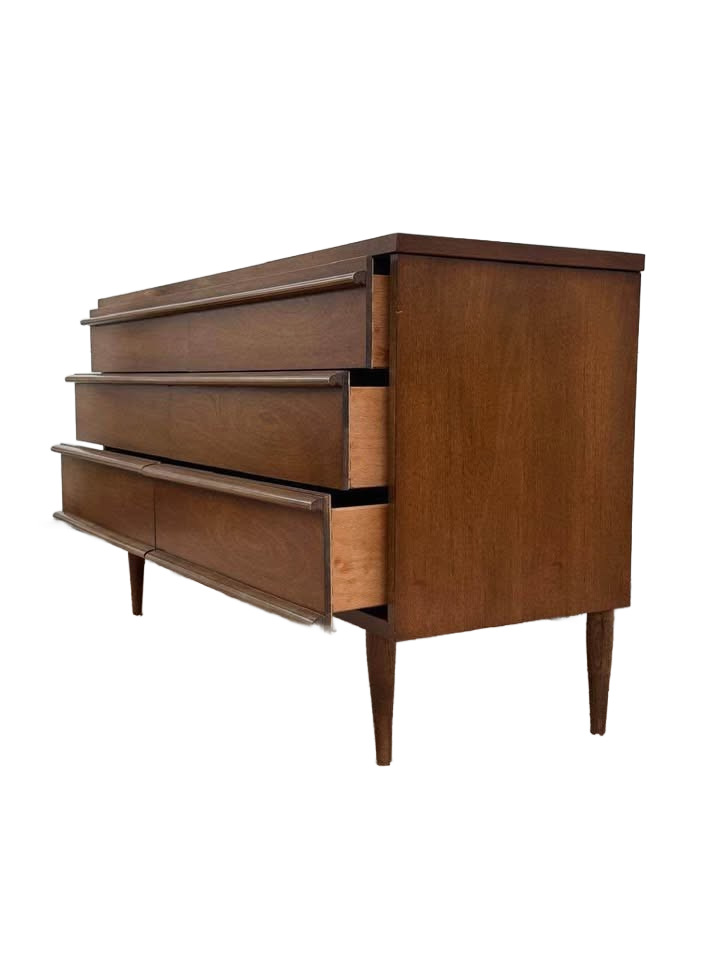 Bassett MCM dresser / credenza