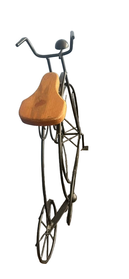 Vintage bicycle wall decore