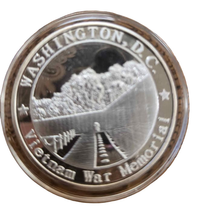 Challenger silver color 1.5" coin set