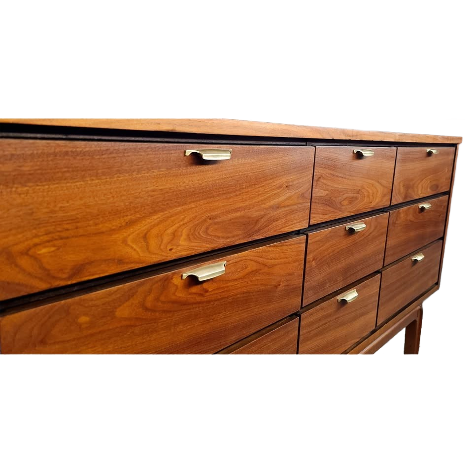 Exceptional RESTORED Mid Century Bedroom Set Available! Impeccable Dresser Queen Bed Mirror