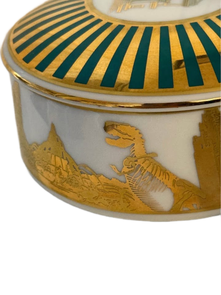 Tiffany & Co. Porcelain Trinket Box – Shedd Aquarium “Amazon Night Gala” 2000 (Chicago Exclusive)