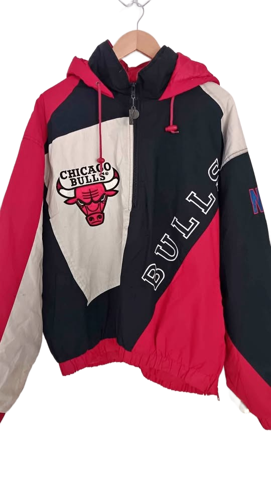 Vintage Men's Chicago Bulls Pro Player Puffer Jacket Size XL