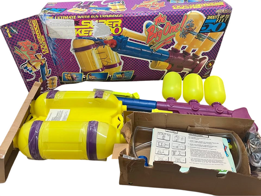 Unused 1992 Super Soaker 300 Water gun “The Big One”