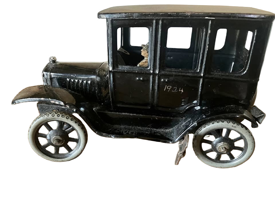 Antique / Vintage Toy Car, 100 Years Old 1920's Bing Model T