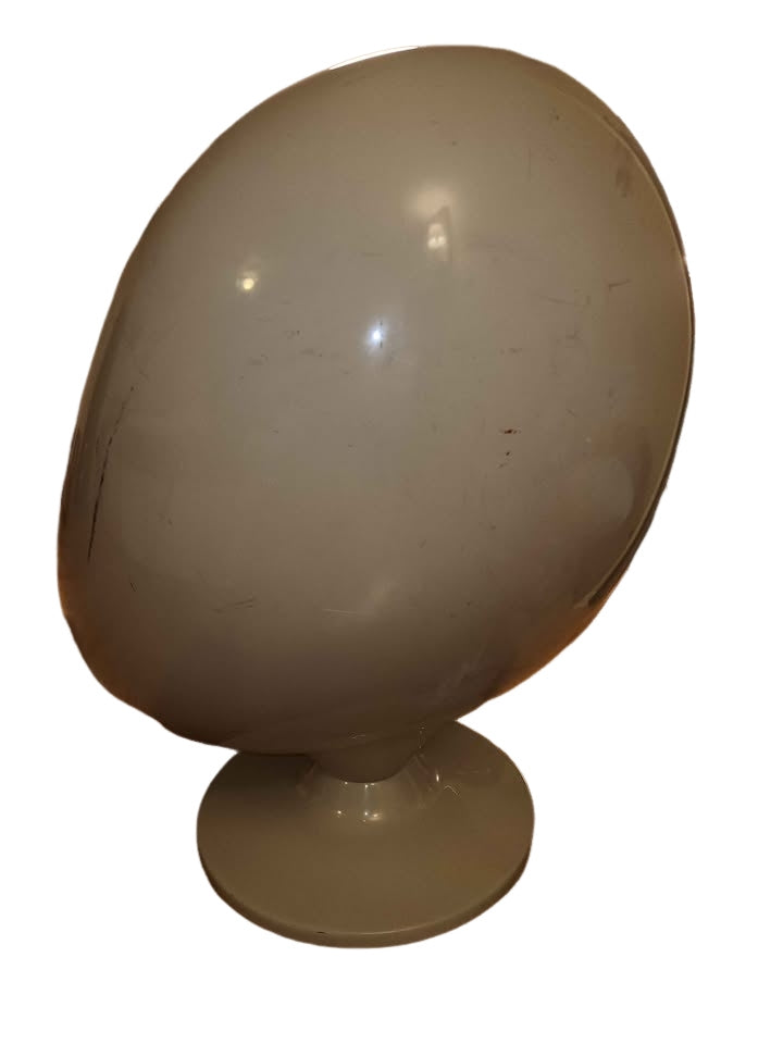 1970s Lee West Egg chair, This chair is vintage and original