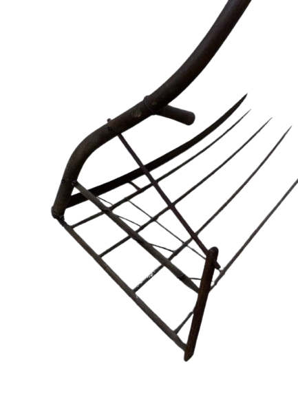 ANTIQUE SCYTHE GRAIN HARVEST TOOL