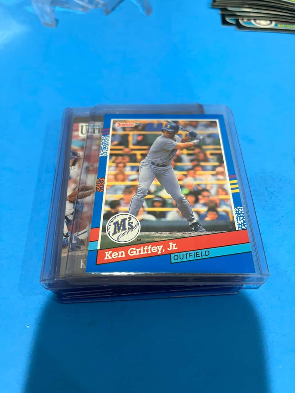 Ken Griffey Jr. Trading Cards Lot of 4