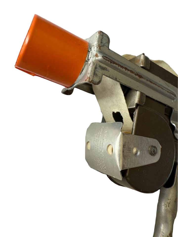 VINTAGE LMCO Super-Numatic Harmless Paper Buster Gun Cap Pistol Toy