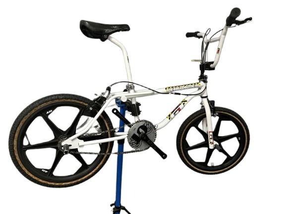 90 Gt Performer Hazard Bmx