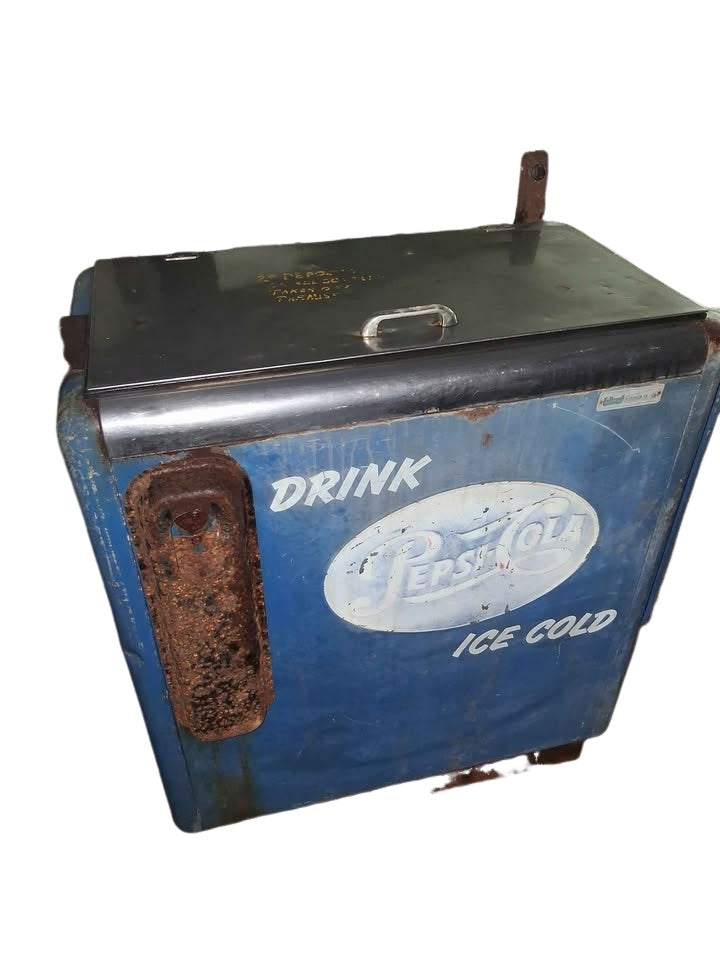 1940's VINTAGE PEPSI BOTTLE DISPENSER