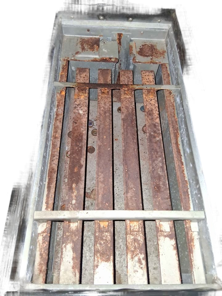 1940's VINTAGE PEPSI BOTTLE DISPENSER