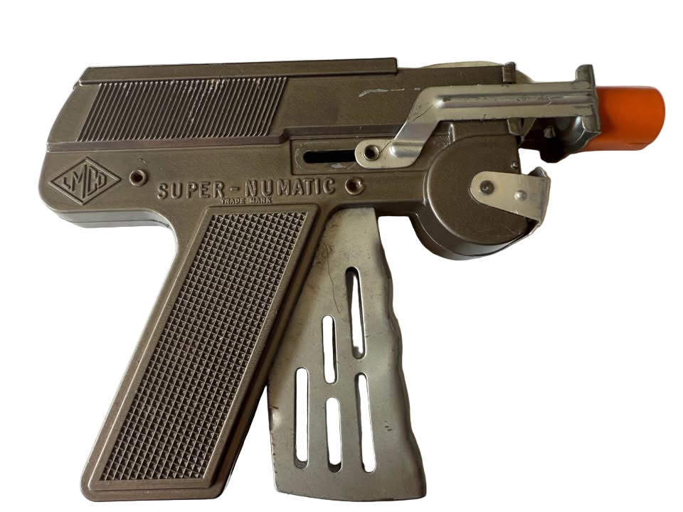 VINTAGE LMCO Super-Numatic Harmless Paper Buster Gun Cap Pistol Toy