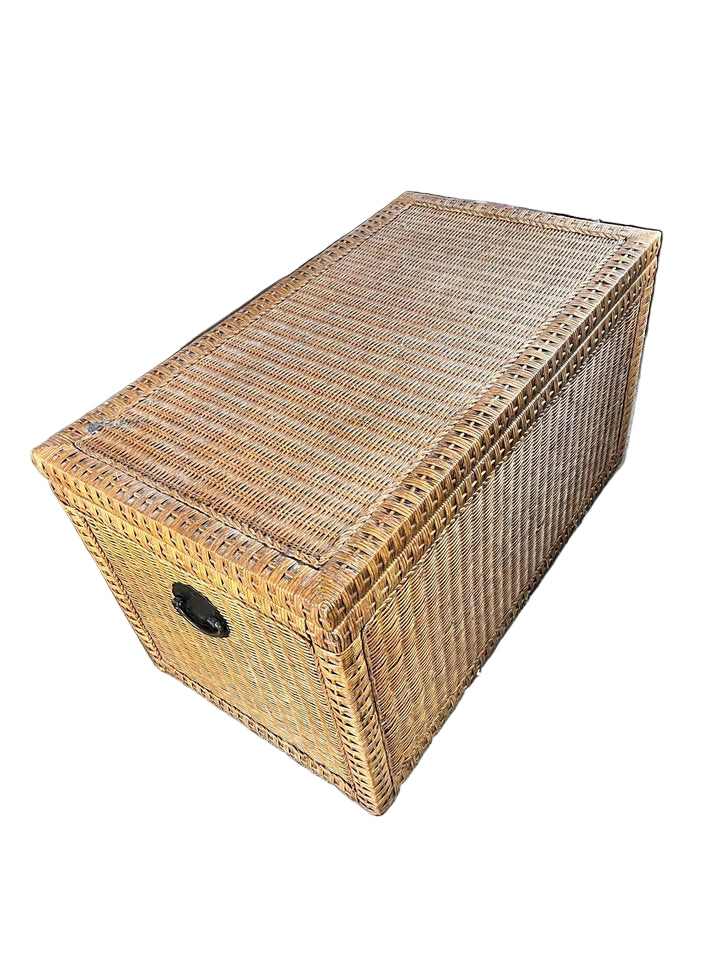 Wicker Trunk