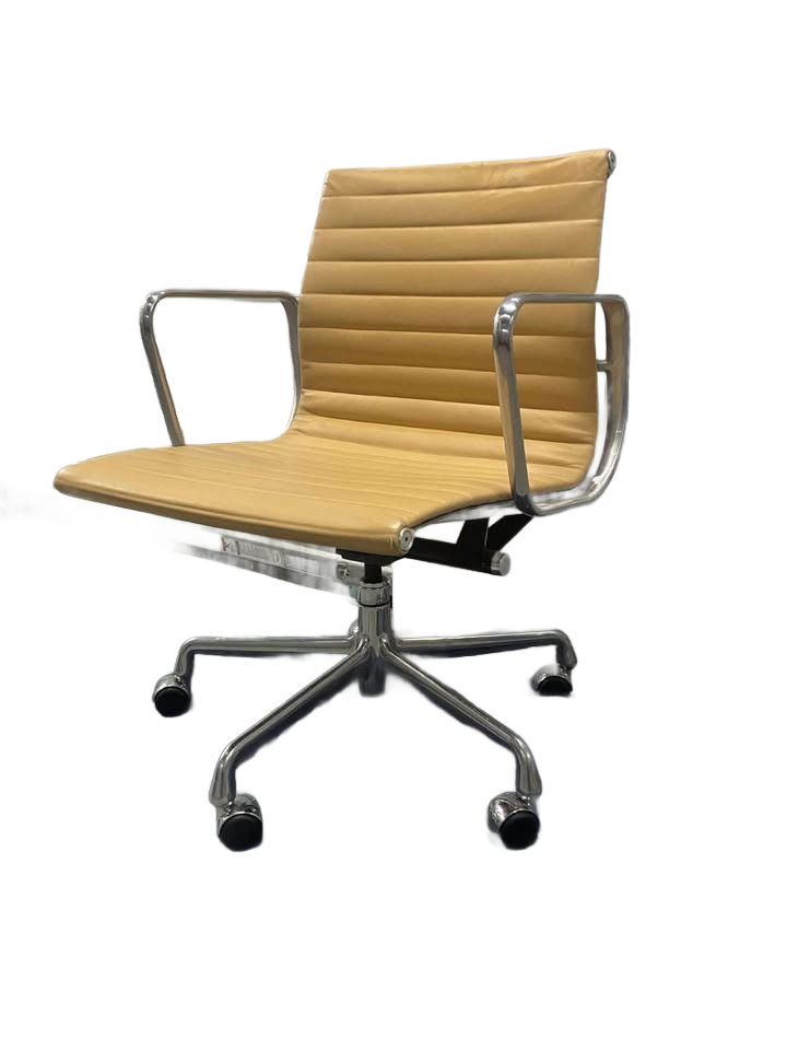 Herman Miller Aluminum Group Management Chair Vinyl Tan
