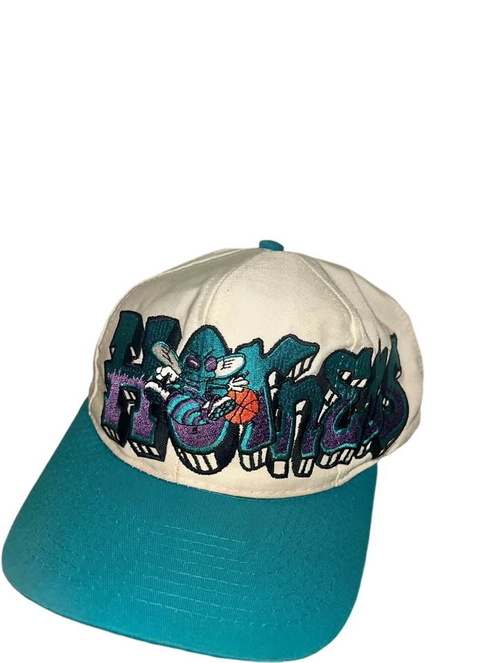 VINTAGE 90’S DREW PEARSON SNAPBACK HAT CHARLOTTE HORNETS TWILL GRAFFITI