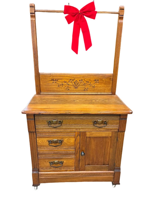 Old Vintage Antique Spoon-carved Wash Stand w/Towel Bar & Porcelain Casters