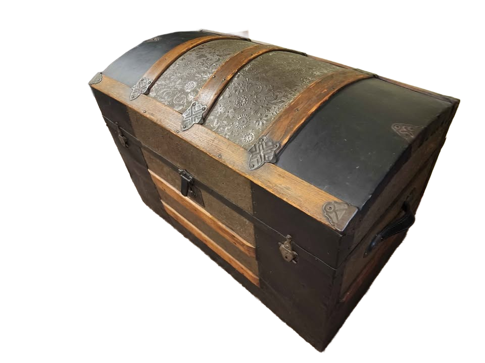 Authentic Victorian/Edwardian Dome-Top Steamer Trunk