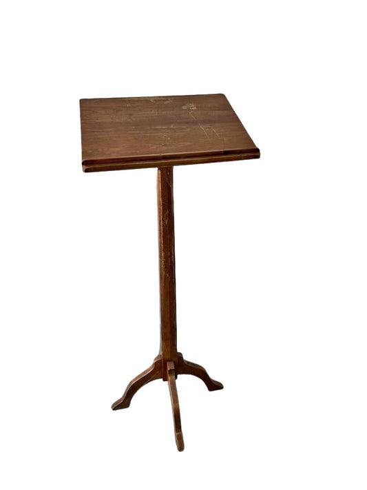 Vintage teachers podium