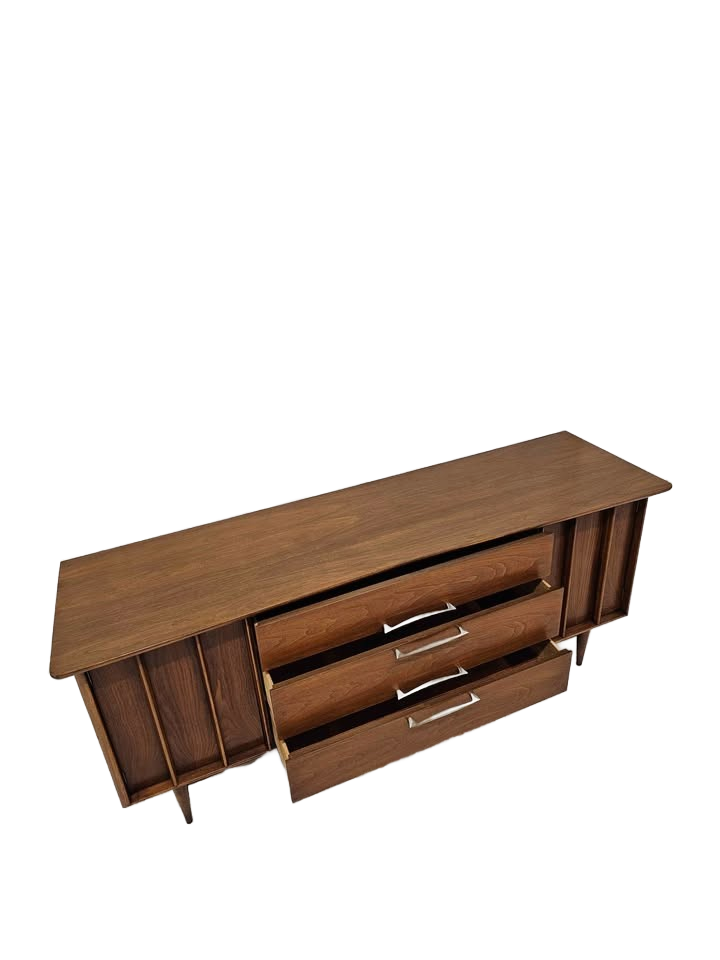 Midcentury Modern Dresser / Credenza
