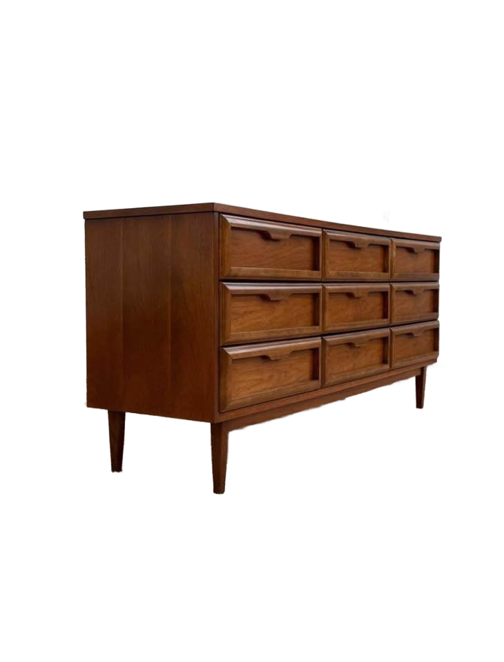 Bassett MCM dresser