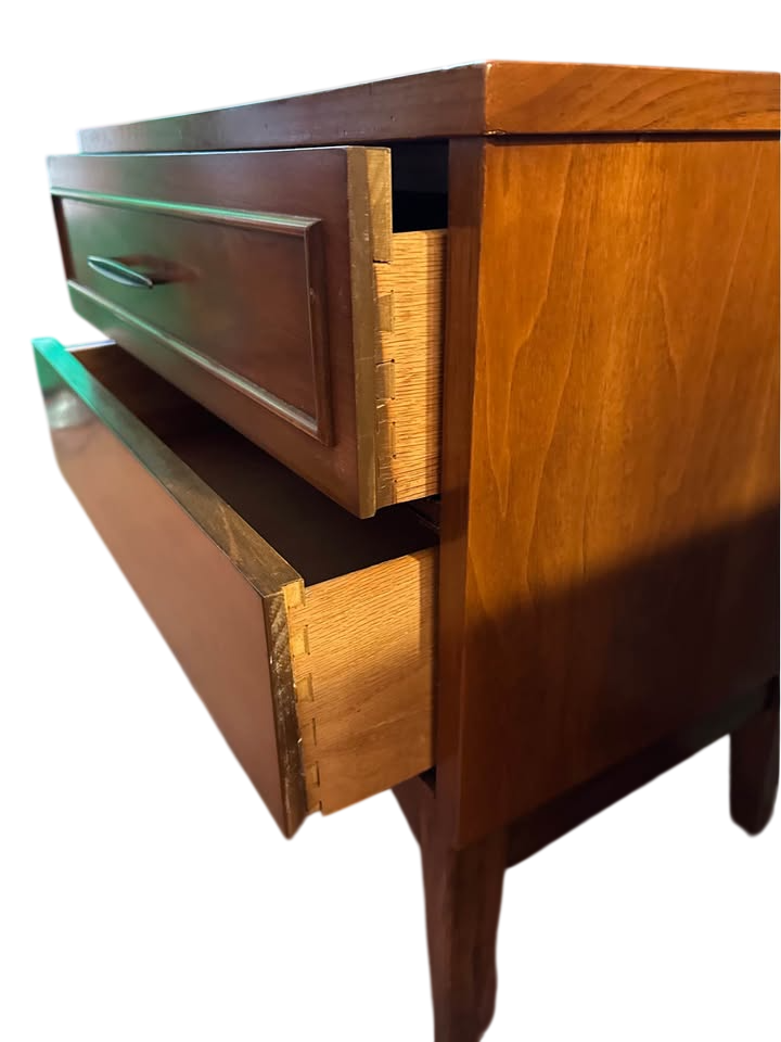 Mid Century Dixie King Headboard And Nightstands
