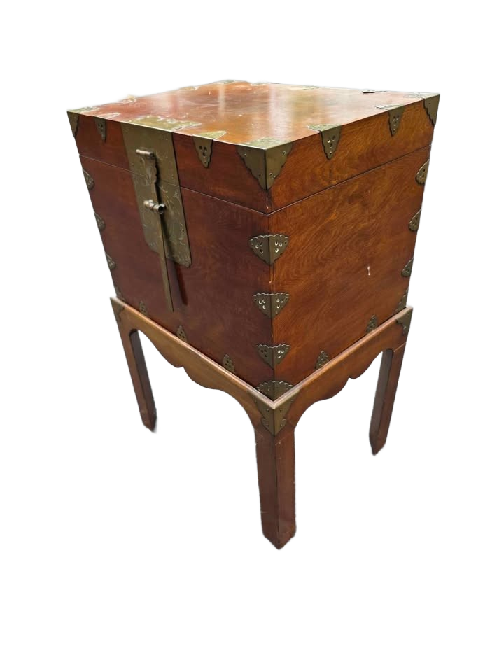 Mid-Century Korean Blanket Chest, also known as a Bandaji