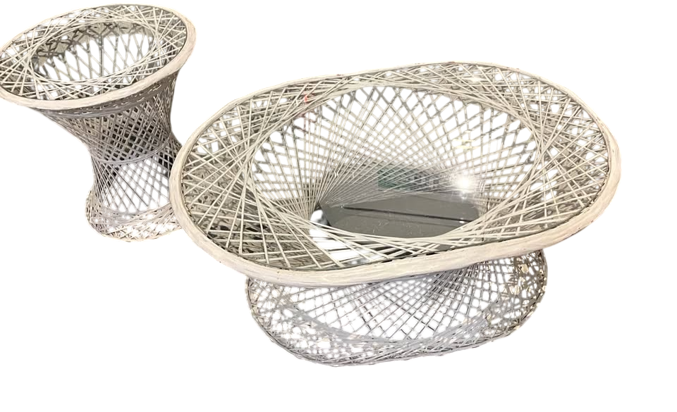 Vintage Spun fiberglass table set