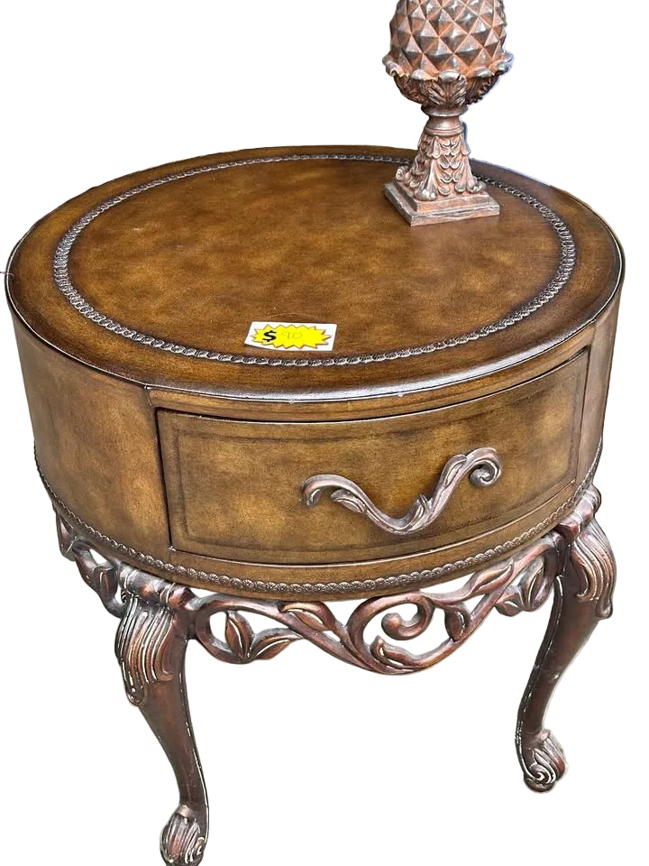Unique conversation end table