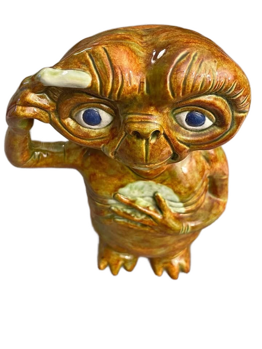 Vintage ET The Extra Terrestial Ceramic Figure