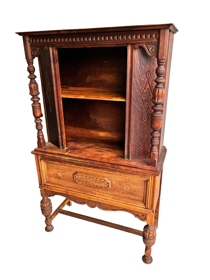 Solid oak Georgian style, China cabinet with plate rails, missing front door, and handles