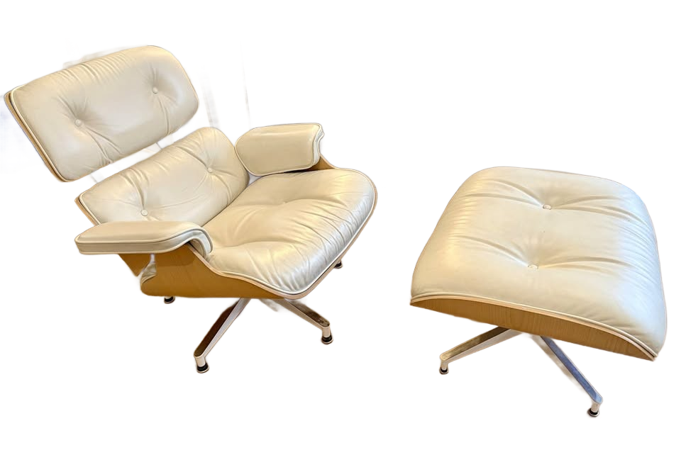 Authentic Herman Miller Eames Lounge Chair and Ottoman