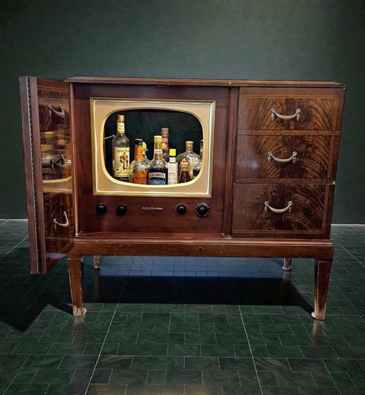 Vintage tv bar cabinet