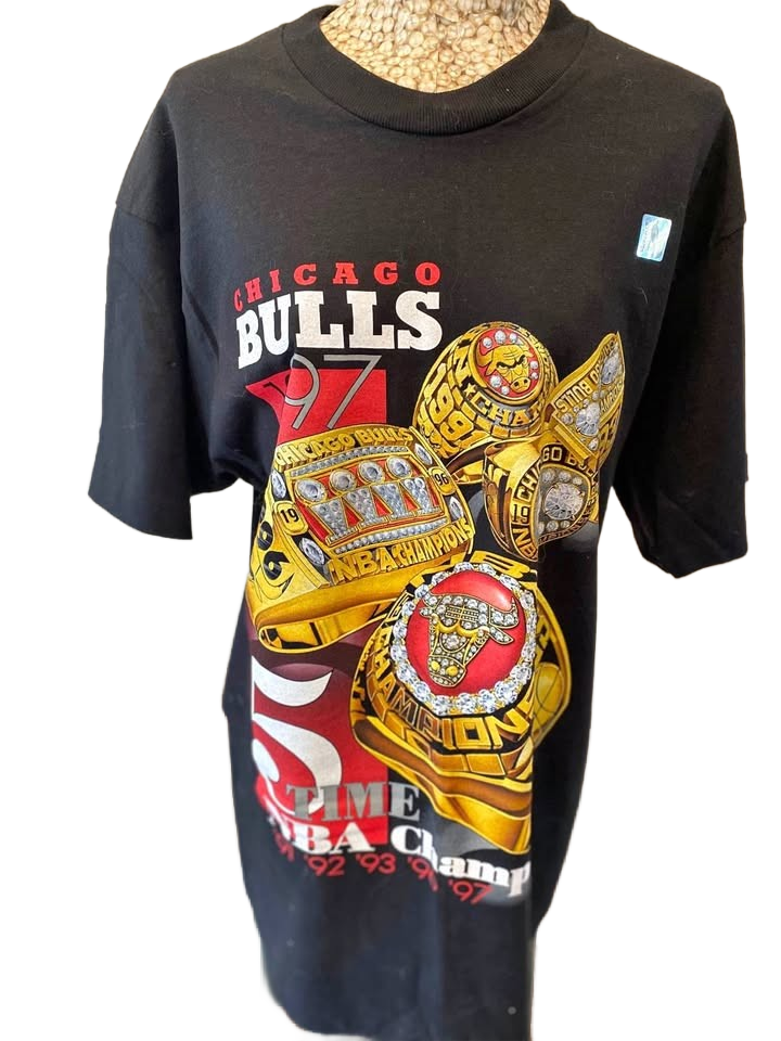 Vintage Chicago Bulls 1997 Championship Rings Dynasty Rap Tee