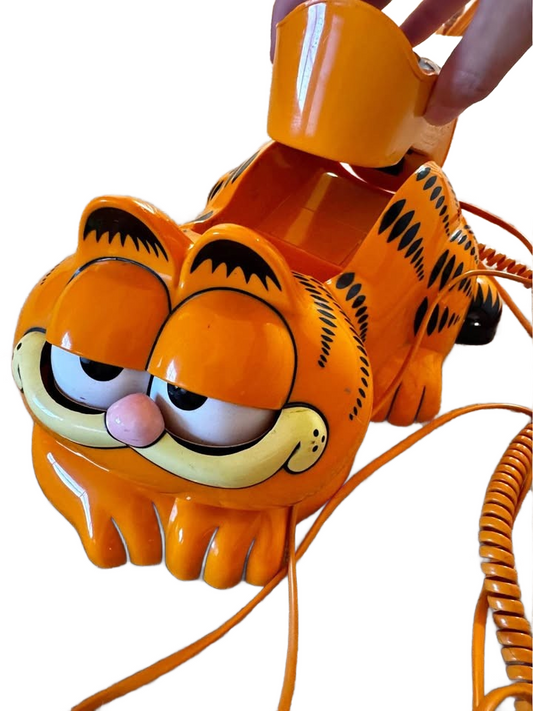 Vintage 1980’s Garfield phone Tyco