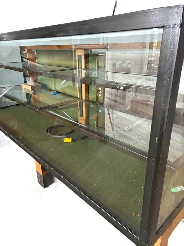 Display Cabinet/Counter