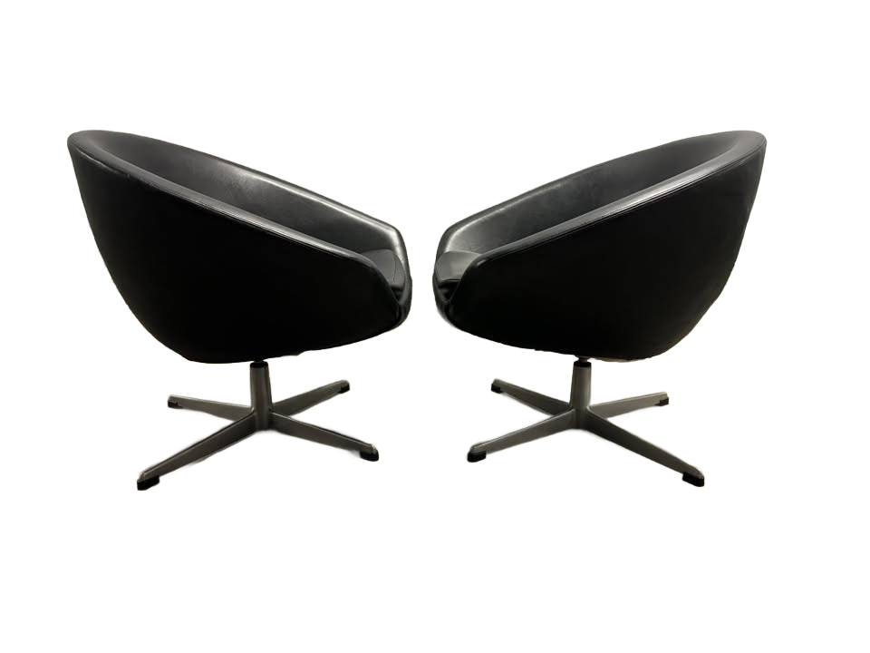 MCM Swedish Overman Pod Chair Set w/ Ottoman