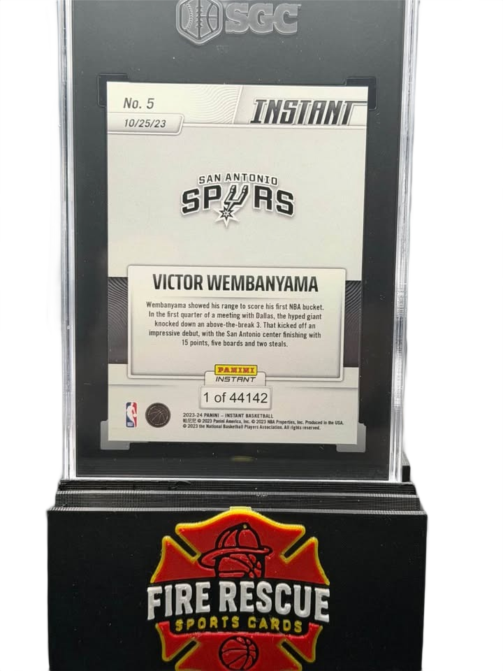 Panini instant Victor Wembanyama 5 Rookie SGC 10